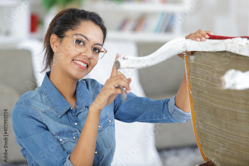 a woman during upholstering leasson photo