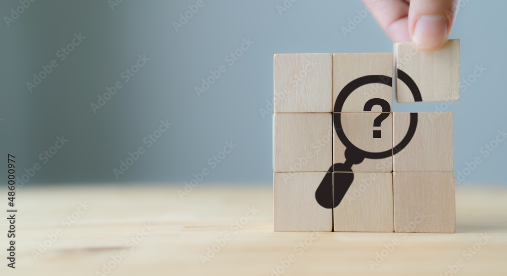 Problems and root cause analysis concept. Define problems to find solution. The wooden cubes with illustration magnifying glass to analyze question mark sign on grey background and copy space. - obrazy, fototapety, plakaty 