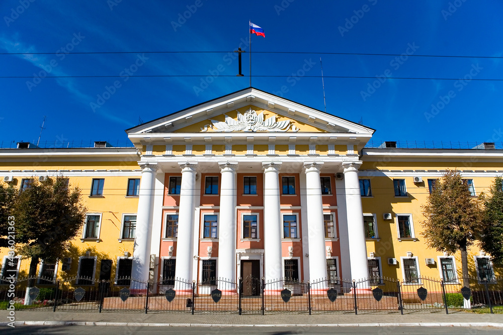 A beautiful building of the Ministry of Internal Affairs of the city of Vladimir with columns.