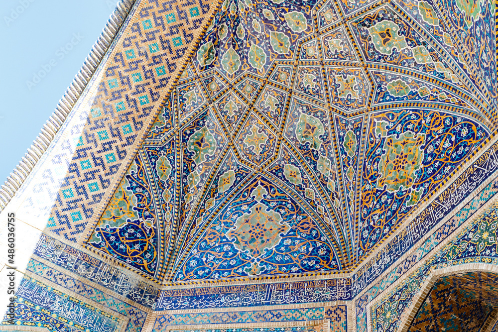 Facade of the .Tilya Kori Madrasah. Madrasah, Registan, Samarkand, Uzbekistan, Central Asia