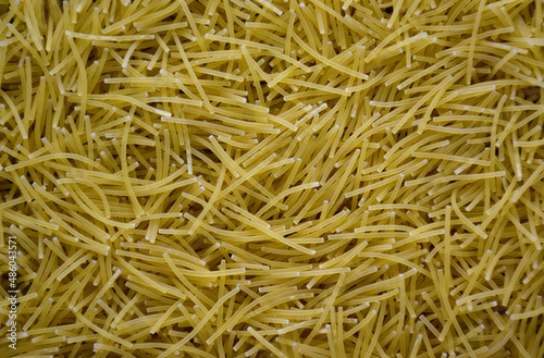 The texture of raw vermicelli