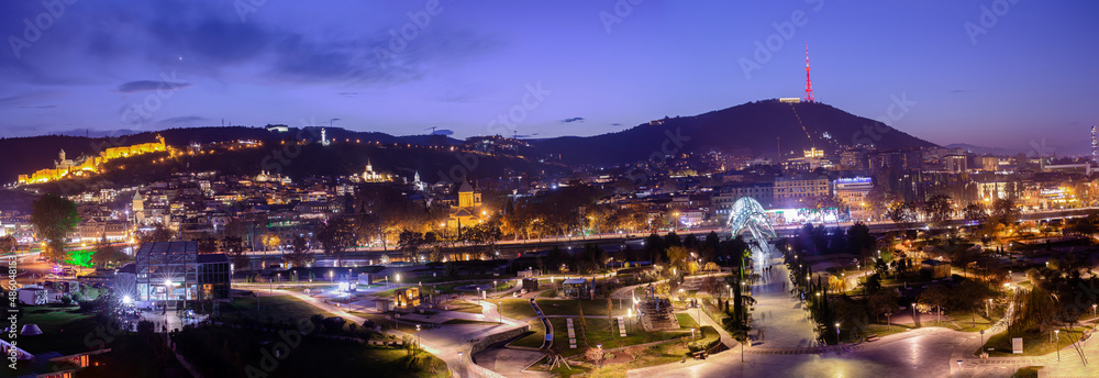 Tbilisi, riye