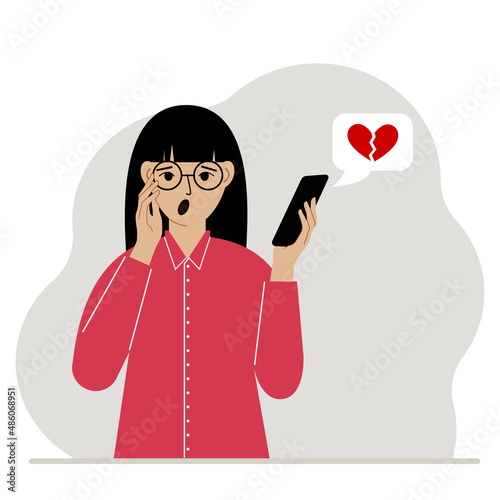 Surprised woman reading a message on his mobile phone. Message with a broken red heart. Vector