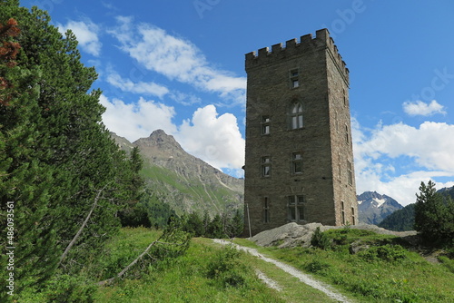 Turm Belvedere, Maloja