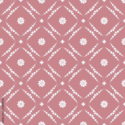 Patterned rhombuses on a pi...
