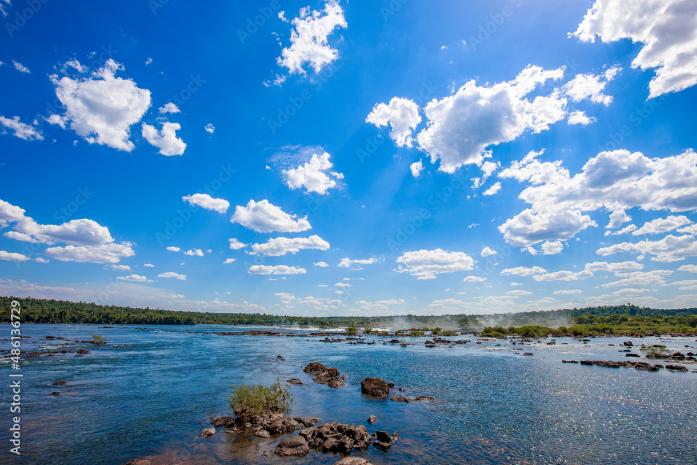 View of the Iguaçu River, border between Brazil and Argentina, above the Iguaçu Falls.