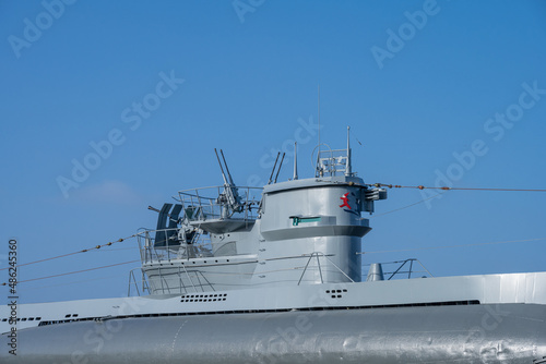 Ein altes Uboot aus dem 2. Weltkrieg am Strand von Laboe an der Kieler Förde