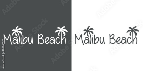 Destino de vacaciones. Banner con texto Malibu Beach con letra con forma de silueta de palmera en fondo gris y fondo blanco