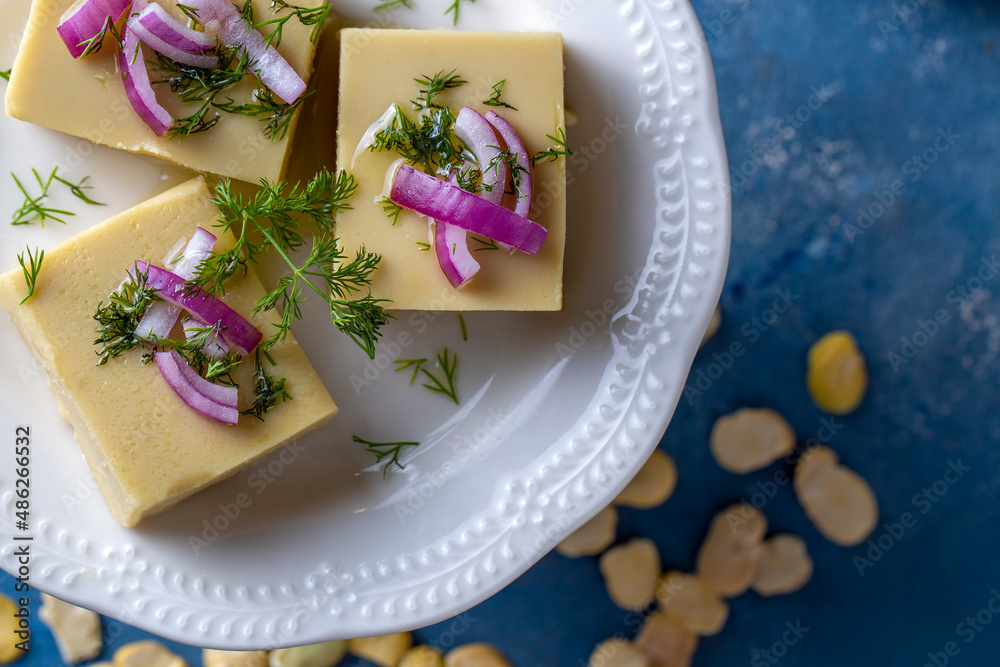 Traditional Turkish dishes with olive oil, appetizers; broad bean puree or broad bean paste.(Turkish name; Fava) Turkish food Fava Traditional Turkish dishes with olive oil, appetizers; broad bean puree or broad bean paste.(Turkish name; Fava) Turkish food Fava