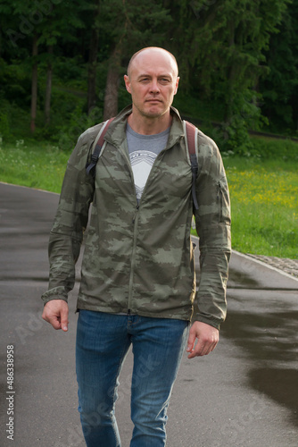 man walking in the park © Дина Морозова
