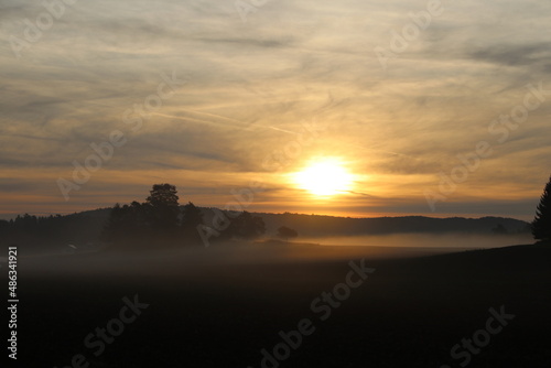 Sonnenaufgang auf der Schwäbischen Alb