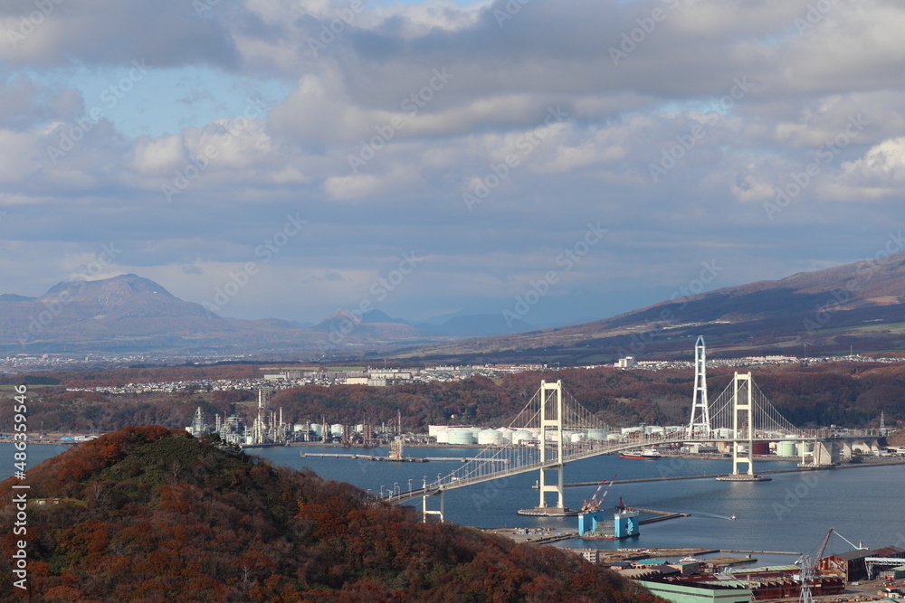 Obraz premium 室蘭市白鳥大橋