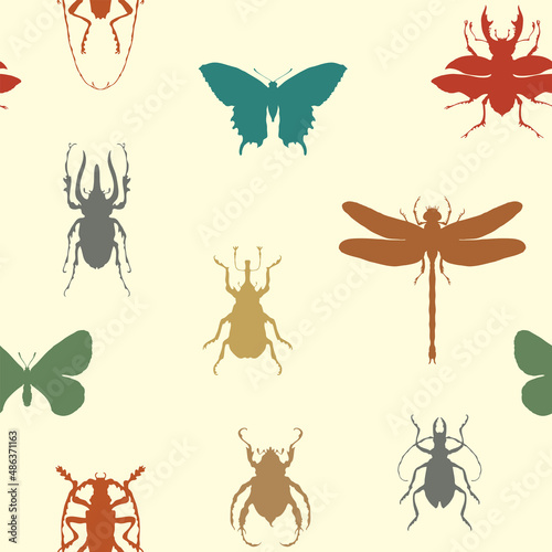 Vector seamless pattern with colored silhouettes of various insects. Repeating background with butterflies, beetles, dragonfly on a light backdrop. Childish wallpaper, wrapping paper or fabric design © paseven