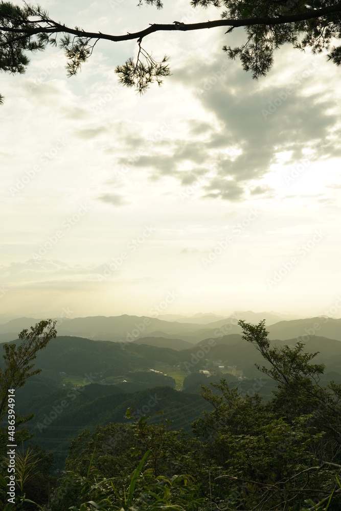 Fototapeta premium 八百津町 見行山山頂からの風景