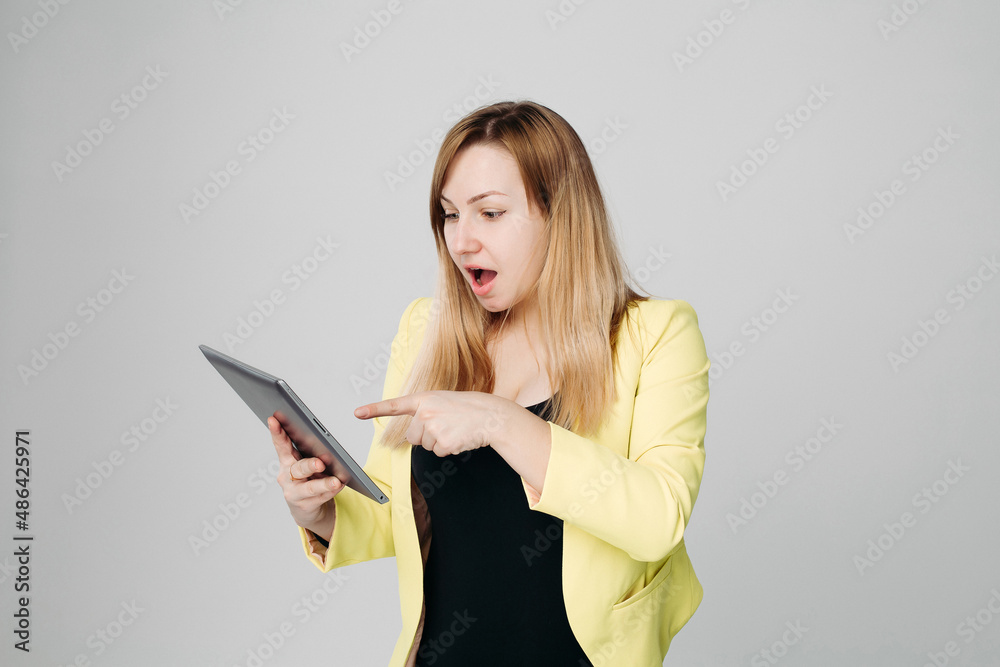 Blonde with moderns gadgets. Business ideas and gadgets. Blonde with moderns gadgets. Business ideas and gadgets.