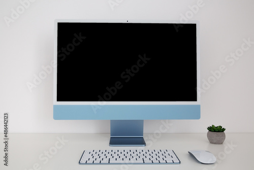 Desktop computer with wireless keyboard and mousem1 photo