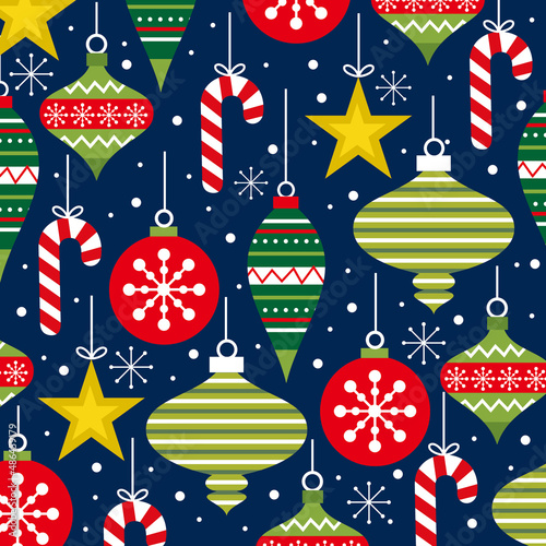 seamless pattern with christmas balls