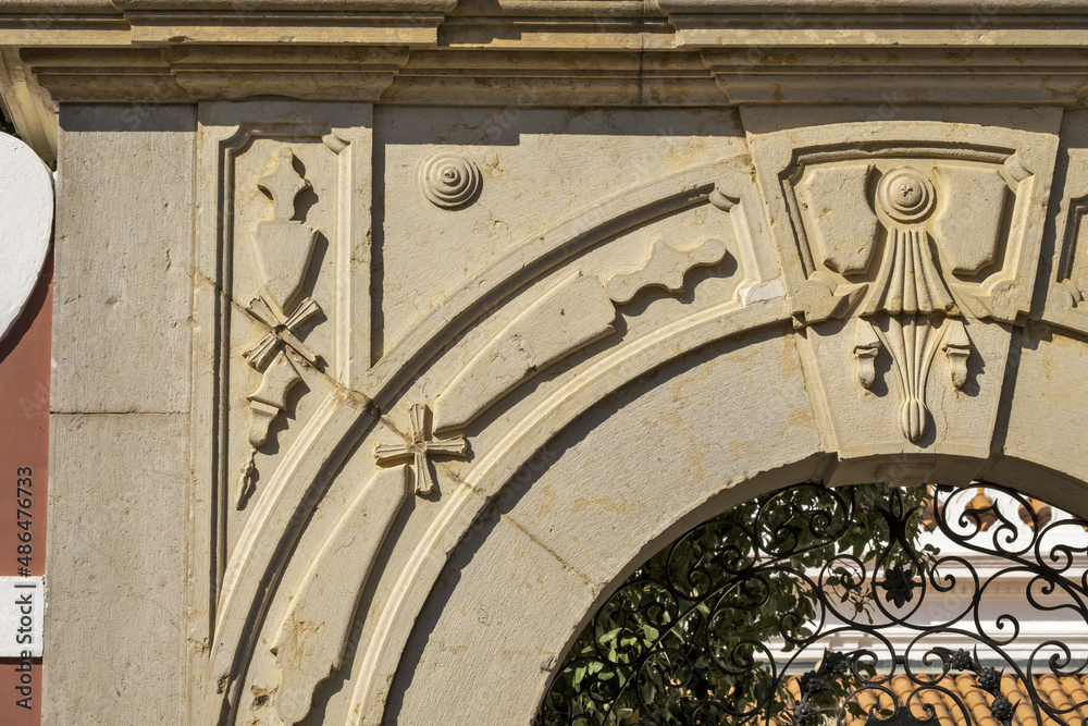 Obraz premium architectural details of a palace in Estoi, Algarve, Portugal 