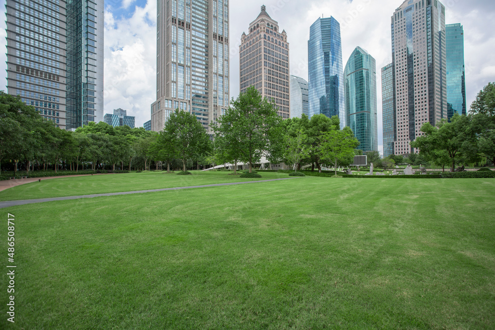 Obraz premium Asphalt road High way Empty curved road clouds and sky at sunset