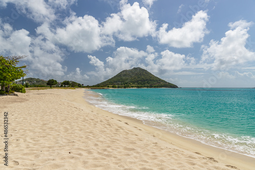 Fototapeta Naklejka Na Ścianę i Meble -  Saint Vincent and the Grenadines, Canouan, Glossy Bay