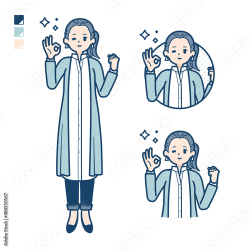 ロングシャツを着た女性が挨拶をしているイラスト