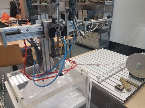 Electromechanical lab tools and machines