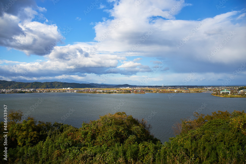 展望台からの東郷湖