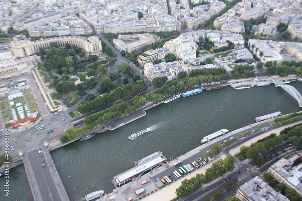 Obraz premium view from the eiffel tower
