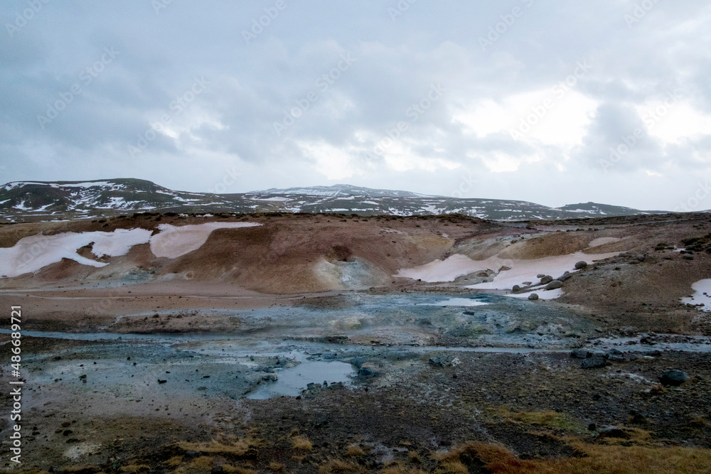 Schwefelquellen bei Krysuvik-Seltun auf der Halbinsel Reykjanes