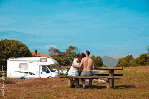 couple on vacation with caravan