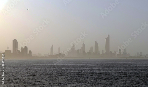 The interesting atmosphere in Kuwait © Zoltn