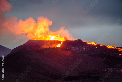 2021 08 19 Fagradalsfjall volcano and lava 11