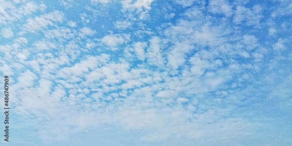 Obraz premium blue sky background