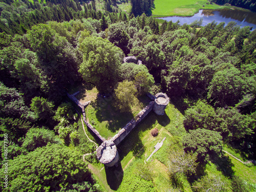 Ruine Altes Schloss Ratzenried und Oberer Schlosssee photo