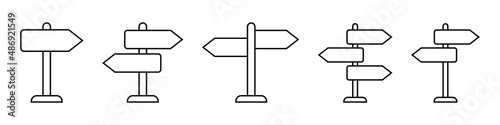 Foto Signpost icon, direction icon isolated, expanded stroke