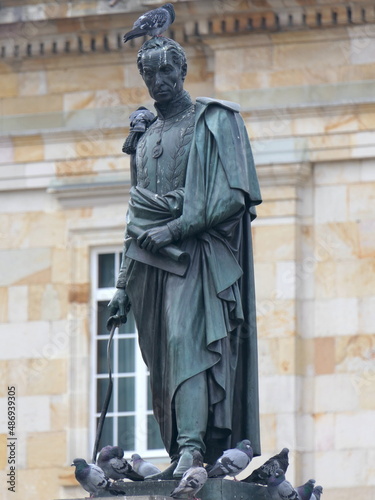 Statue des Simon Bolivar in Bogota photo