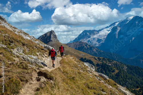 Wanderer auf der Seiseralm