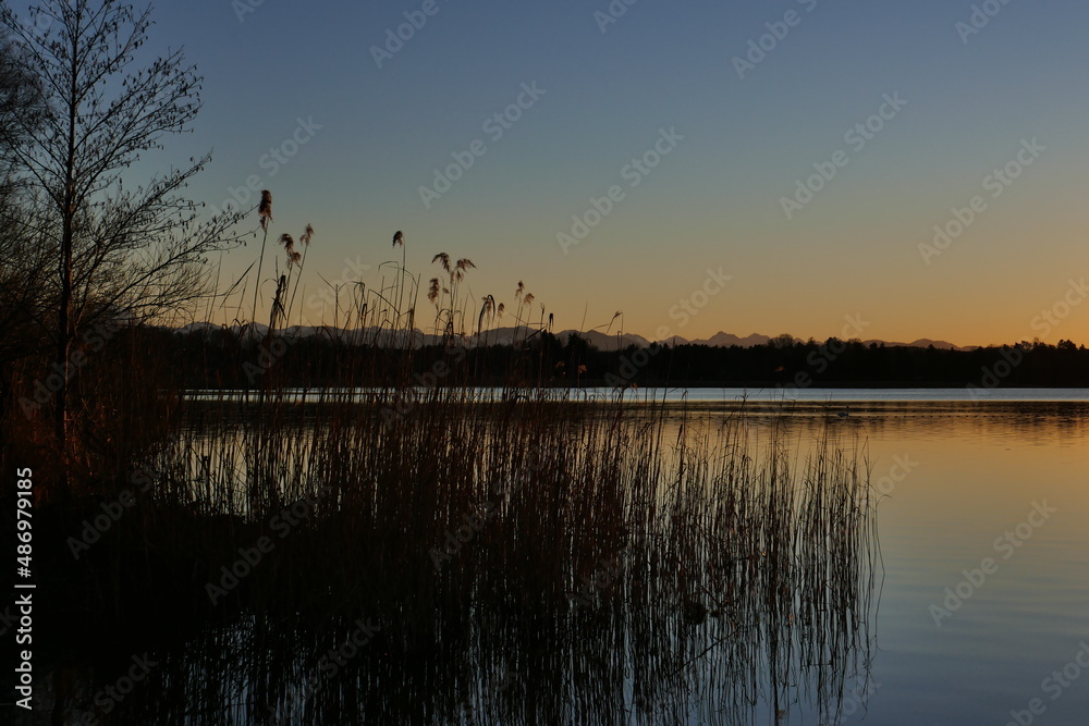 Beautiful Sunset on Lake Starnberg in Bavaria 2022 with the Alps in the Background Beautiful Sunset on Lake Starnberg in Bavaria 2022 with the Alps in the Background