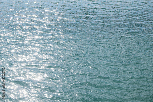 528_水面_キラキラ