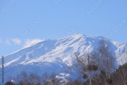 雪の御嶽山（おんたけさん）-雪景色 © M&M Factory