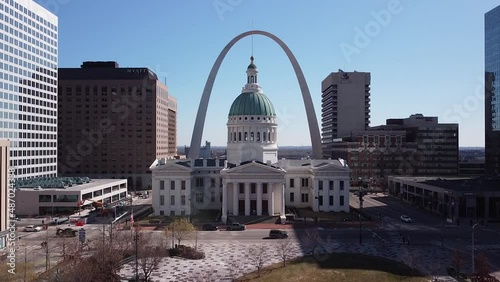 St. Louis Arch drone footage