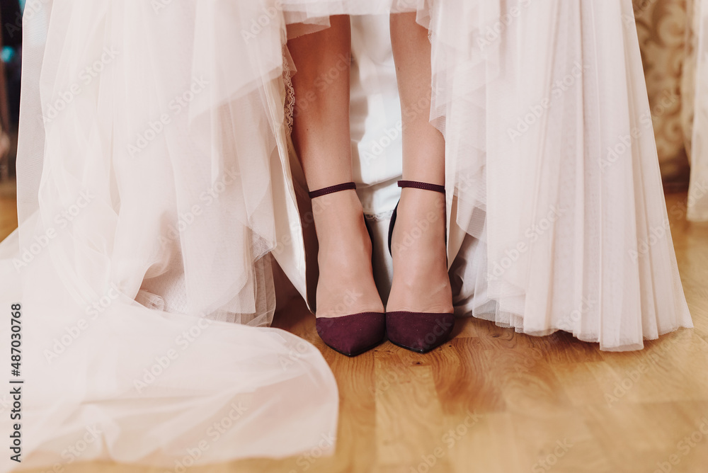 shoes on the feet of the bride shoes on the feet of the bride