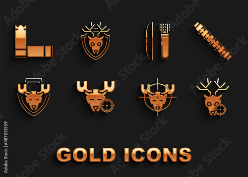 Set Hunt on moose with crosshairs, Hunting cartridge belt cartridges, deer, Moose head shield, Bow and arrow quiver, Cartridges and Deer antlers icon. Vector