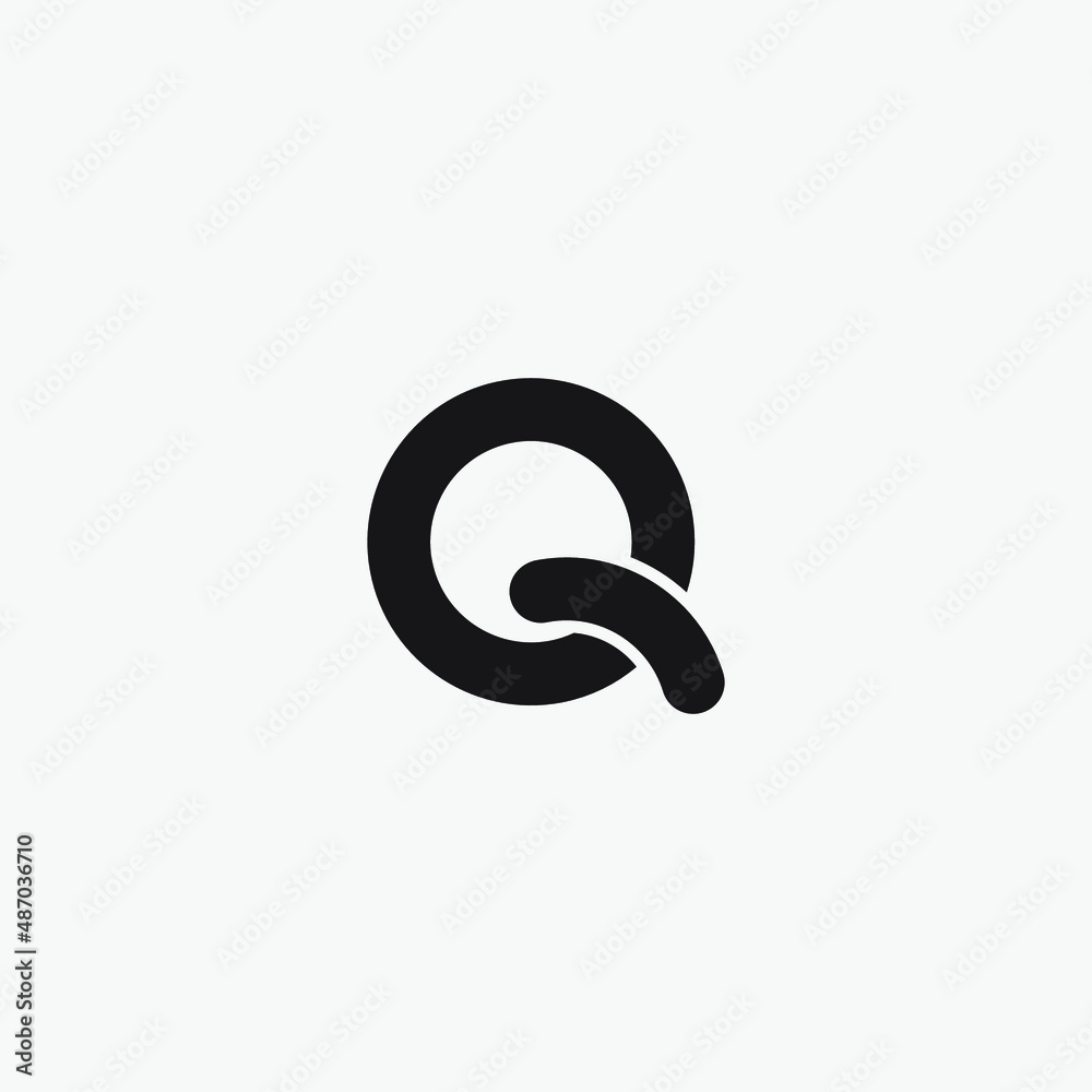 Initial letter Q monogram logo design.