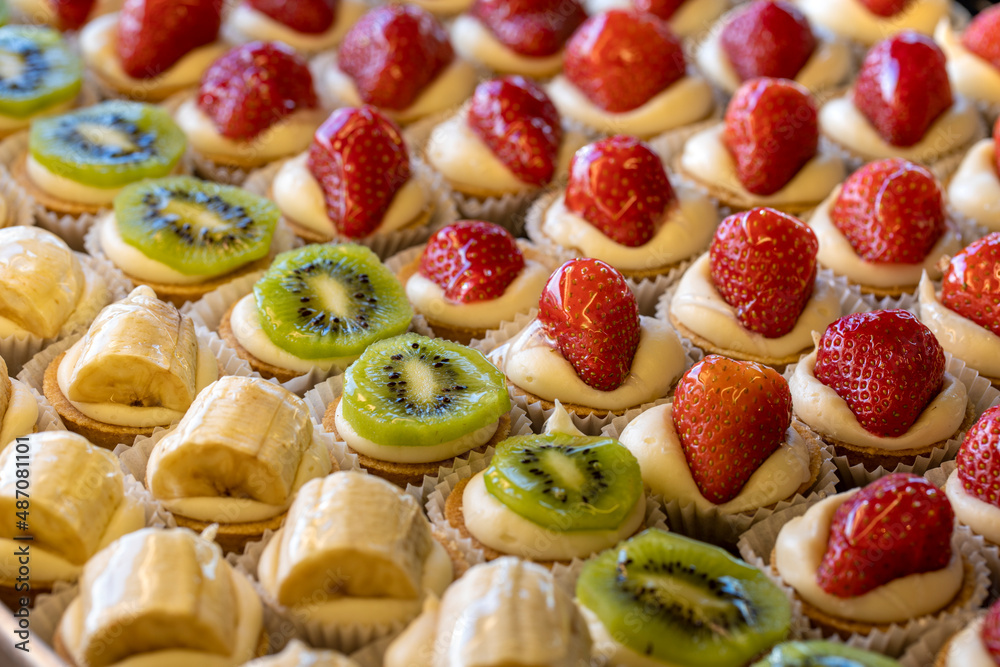 Close-up Mini Tarts, Tartolet or Tartlets. Freshly made tartlet cake in a tray Close-up Mini Tarts, Tartolet or Tartlets. Freshly made tartlet cake in a tray
