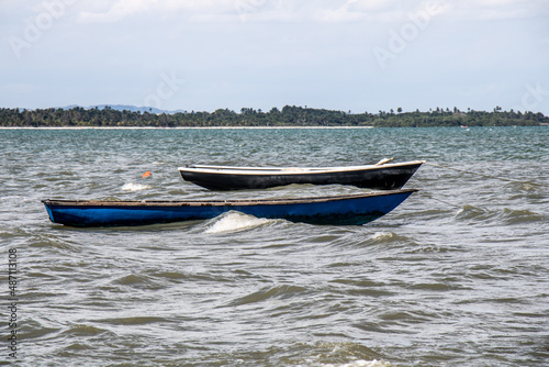 Fototapeta Naklejka Na Ścianę i Meble -  
Boats moored in the sea of ​​bahia brazil