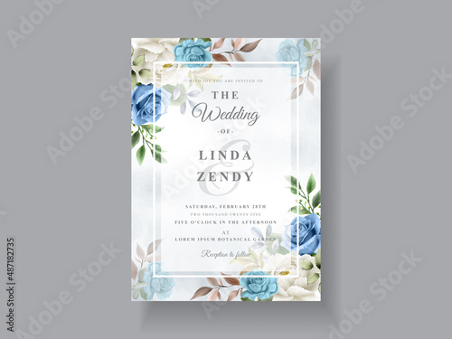 Elegant white and blue rose wedding card