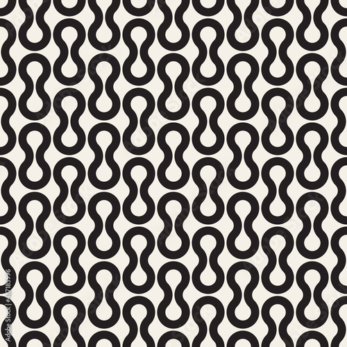 Vector seamless pattern. Repeating geometric elements. Stylish abstract monochrome background design.