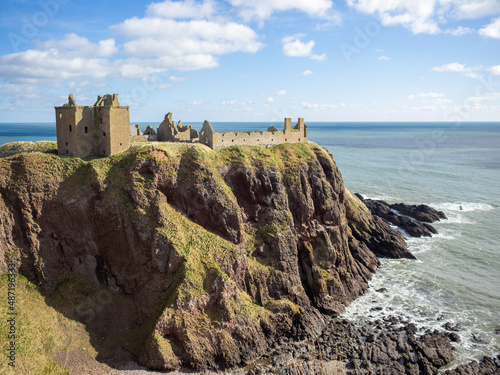 Dunnottar Castle atop the cliffs