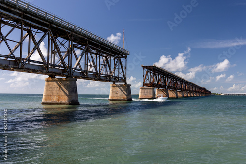 Fototapeta Naklejka Na Ścianę i Meble -  Bahia Honda Railroad Bridge connecting Florida Keys islands, Florida, USA.